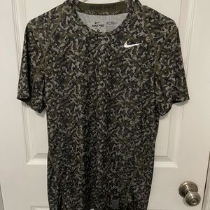 Nike Pro Dri-Fit Camouflage Fitted Gym Workout Muscle SHort Shirt Men's S